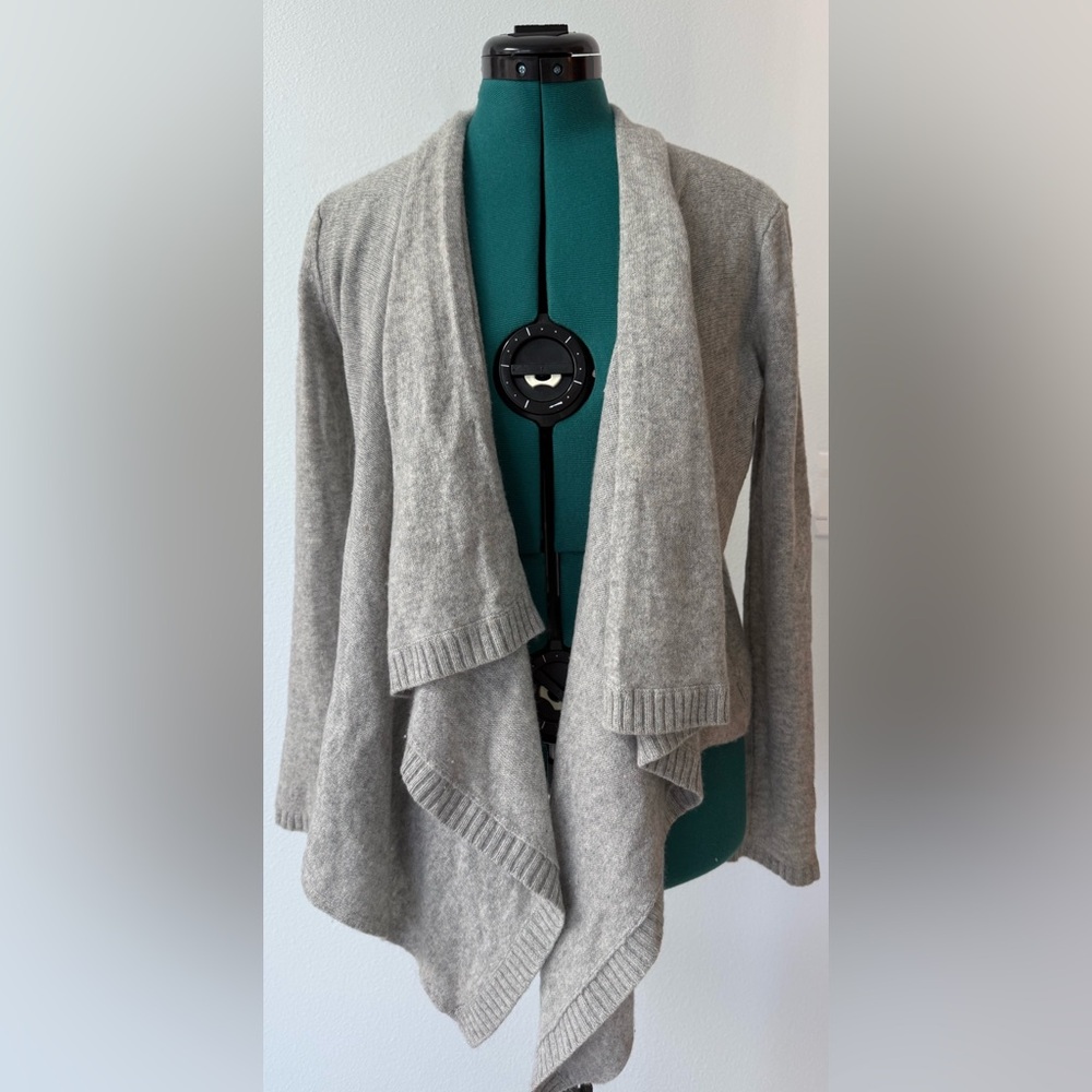 Cozy Gray Knit Open Cardigan - 100% cashmere